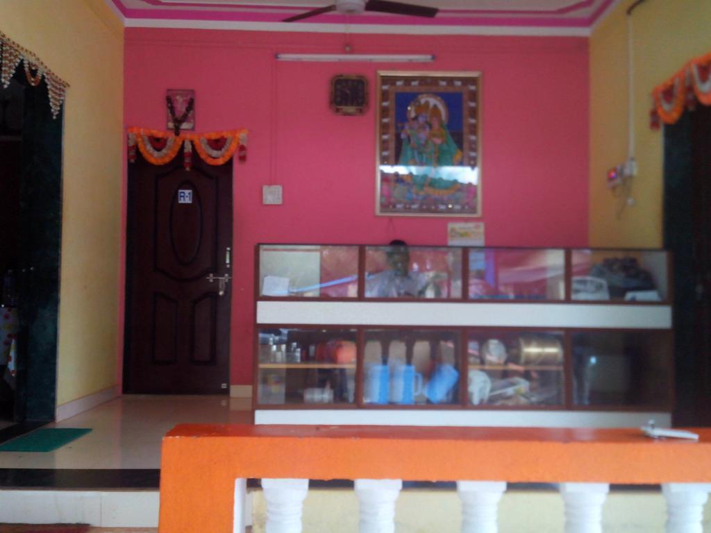 Yash Garden Residency Hotel Ganpatipule Exterior foto